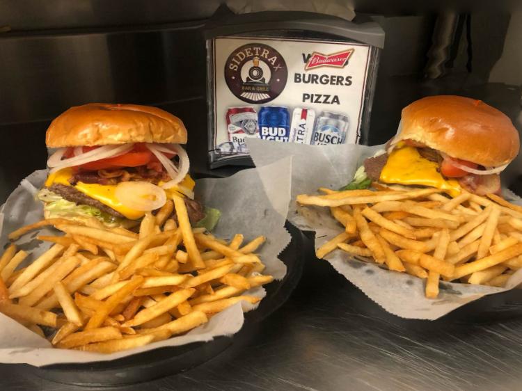 Sidetrax Bar & Grill